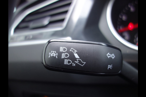 Volkswagen Tiguan 1.4 TSI 150pk Automaat Comfortline Trekhaak(1800kg)