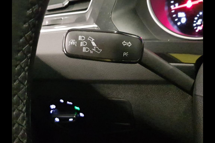 Volkswagen Tiguan 1.4 TSI 150pk Automaat Comfortline Trekhaak(1800kg)