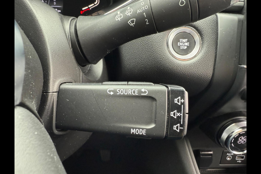 Renault Captur 1.3 TCe 140 automaat Hybrid Intens, CarPlay, LED, Camera