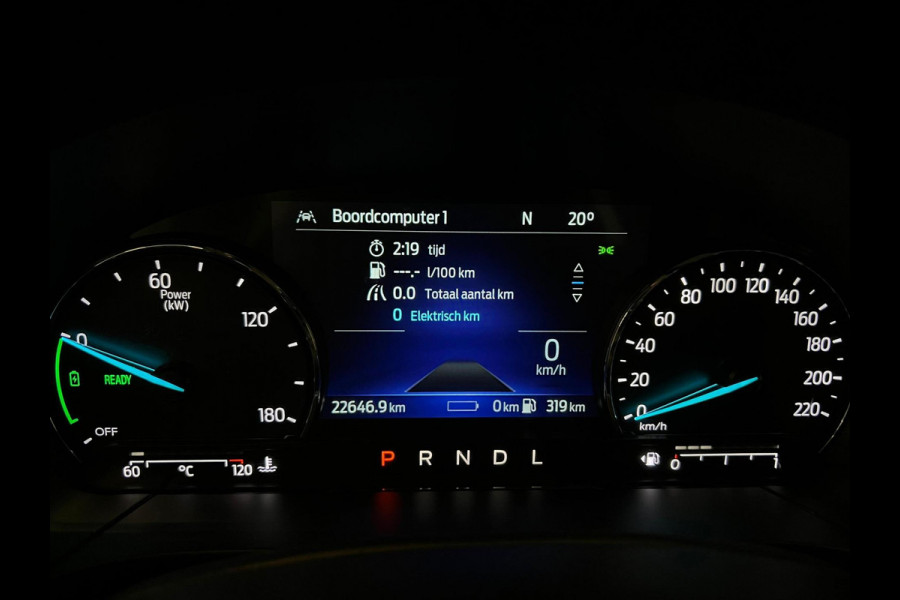 Ford Kuga 2.5 PHEV / 1e eig / BTW / CarPlay / Stoelverwarming
