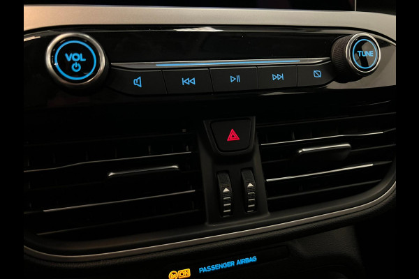 Ford Kuga 2.5 PHEV / 1e eig / BTW / CarPlay / Stoelverwarming
