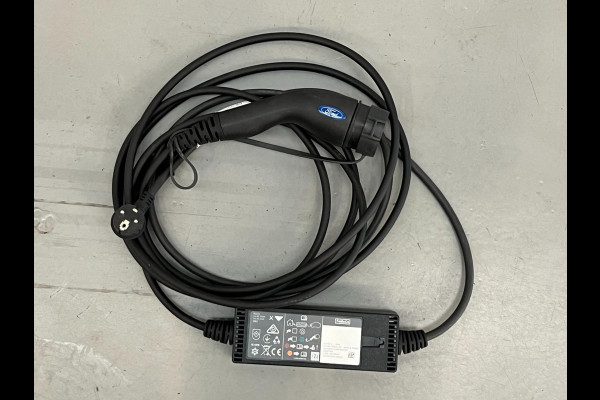 Ford Kuga 2.5 PHEV / 1e eig / BTW / CarPlay / Stoelverwarming