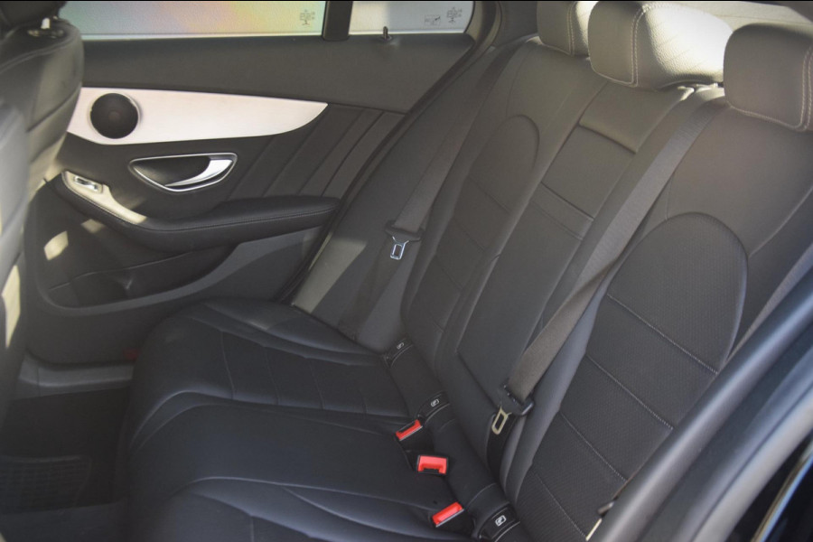 Mercedes-Benz C-Klasse 180 Business Solution AMG + Rijassistentiepakket/Digitaal instrumentenpaneel/APPLE CARPLAY