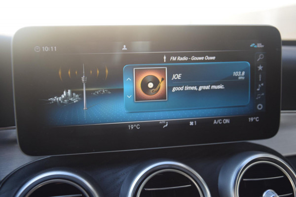 Mercedes-Benz C-Klasse 180 Business Solution AMG + Rijassistentiepakket/Digitaal instrumentenpaneel/APPLE CARPLAY