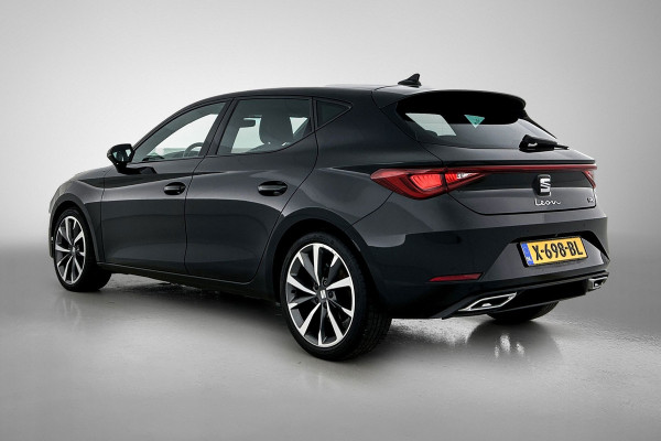 Seat Leon 1.5 eTSI FR Line (Dealer Onderhouden, Sfeerverlichting, Navi, Carplay, Camera, PDC V+A, Stuur/ StoelV, Etc)
