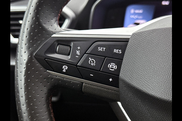 Seat Leon 1.5 eTSI FR Line (Dealer Onderhouden, Sfeerverlichting, Navi, Carplay, Camera, PDC V+A, Stuur/ StoelV, Etc)