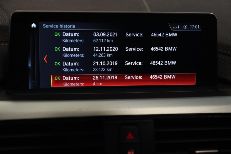 BMW 4 Serie Gran Coupé 420i M Sport / PANODAK / LEDER / CAMERA / KEYLESS / STOELVER.