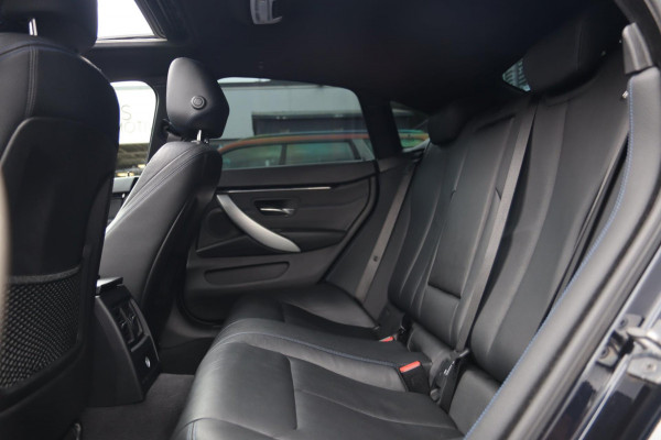 BMW 4 Serie Gran Coupé 420i M Sport / PANODAK / LEDER / CAMERA / KEYLESS / STOELVER.