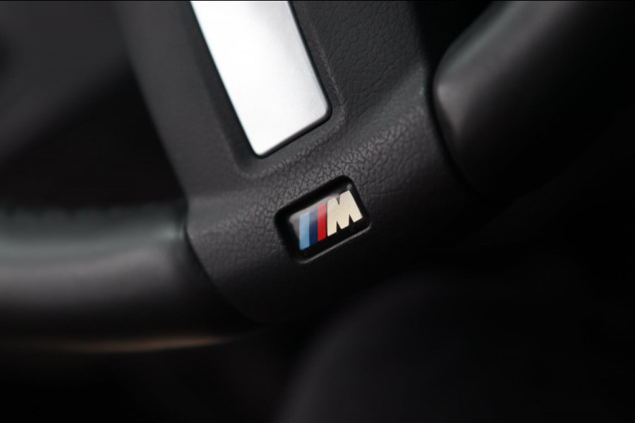 BMW 4 Serie Gran Coupé 420i M Sport / PANODAK / LEDER / CAMERA / KEYLESS / STOELVER.