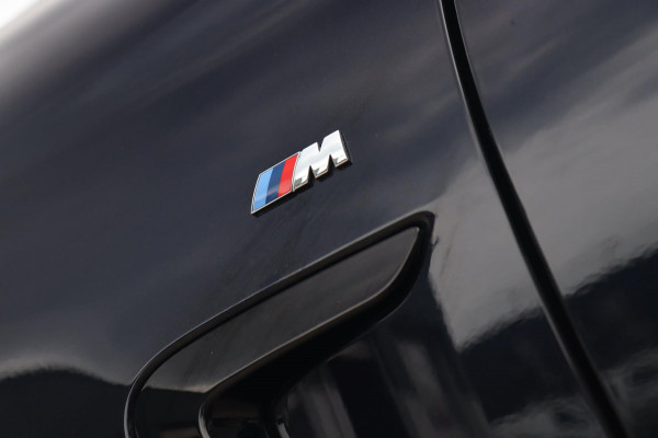 BMW 4 Serie Gran Coupé 420i M Sport / PANODAK / LEDER / CAMERA / KEYLESS / STOELVER.