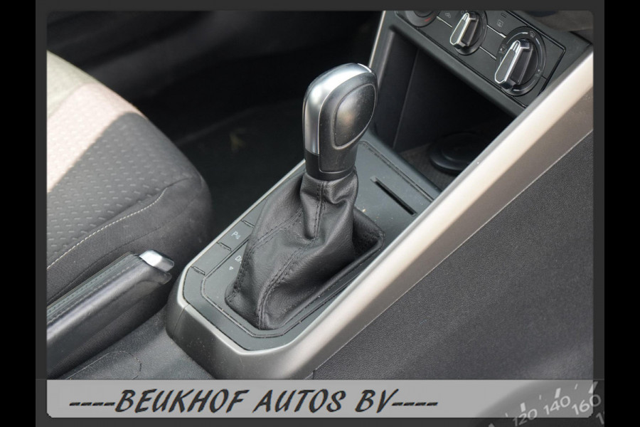 Volkswagen Polo 1.0 TSI Automaat Parkeersensor Navi Carplay