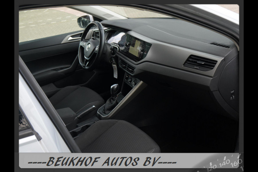 Volkswagen Polo 1.0 TSI Automaat Parkeersensor Navi Carplay