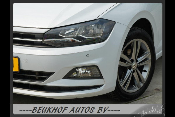 Volkswagen Polo 1.0 TSI Automaat Parkeersensor Navi Carplay