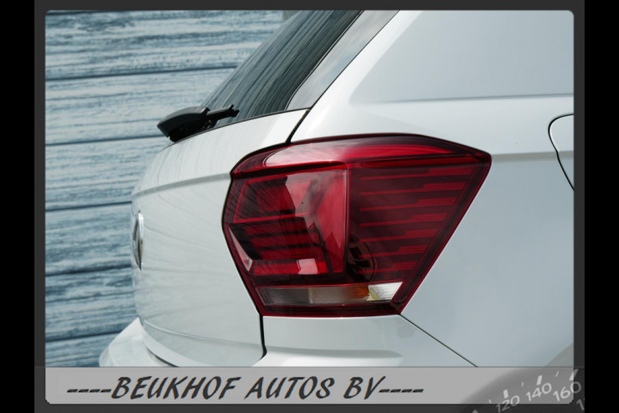 Volkswagen Polo 1.0 TSI Automaat Parkeersensor Navi Carplay