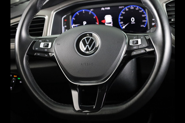 Volkswagen T-Roc 1.5 TSI Sport 150 PK DSG | Navigatie | Lederen bekleding | Parkeercamera | Keyless entry |