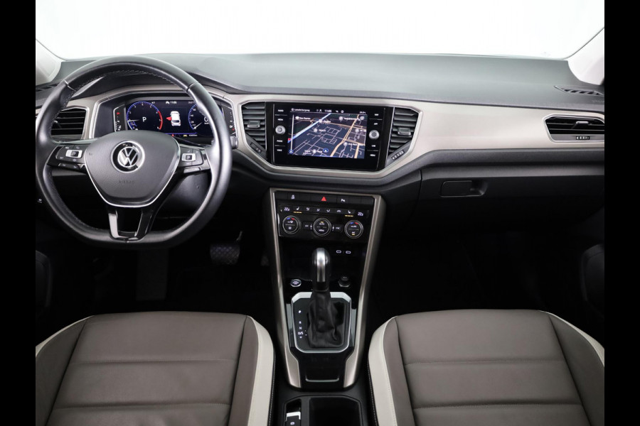 Volkswagen T-Roc 1.5 TSI Sport 150 PK DSG | Navigatie | Lederen bekleding | Parkeercamera | Keyless entry |