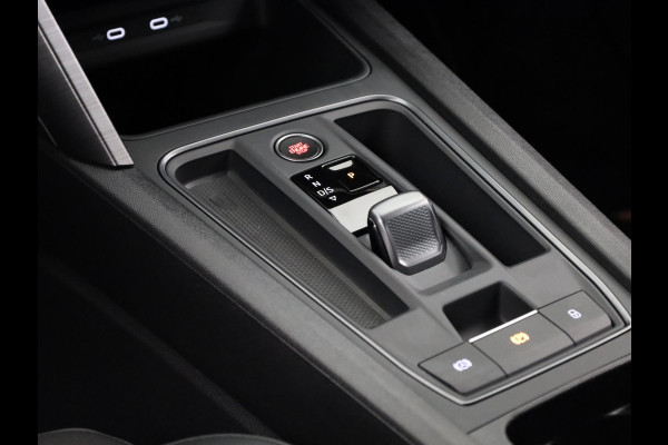 CUPRA Leon Sportstourer 1.4 TSI eHybrid PHEV FR Business Intense 204 pk Automaat | Navigatie | Parkeersensoren (Park assist) | Achteruitrijcamera | Adaptieve cruise control | Stoelverwarming |