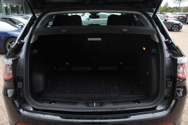 Jeep Compass 1.4 MultiAir Limited 4x4 / Camera / Leder / Keyless / 18'' / Navigatie / Beats / Elektr. stoelen / Stuur+Stoelverwarming / Cruise Control