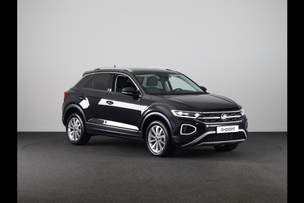 Volkswagen T-Roc 1.5 TSI Style 150 PK DSG | Trekhaak afneembaar | Navigatie | Stoel verwarming en massage | Leer/Alcantara |