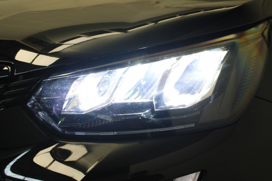 Peugeot 2008 1.2 PureTech Blue Lease Allure