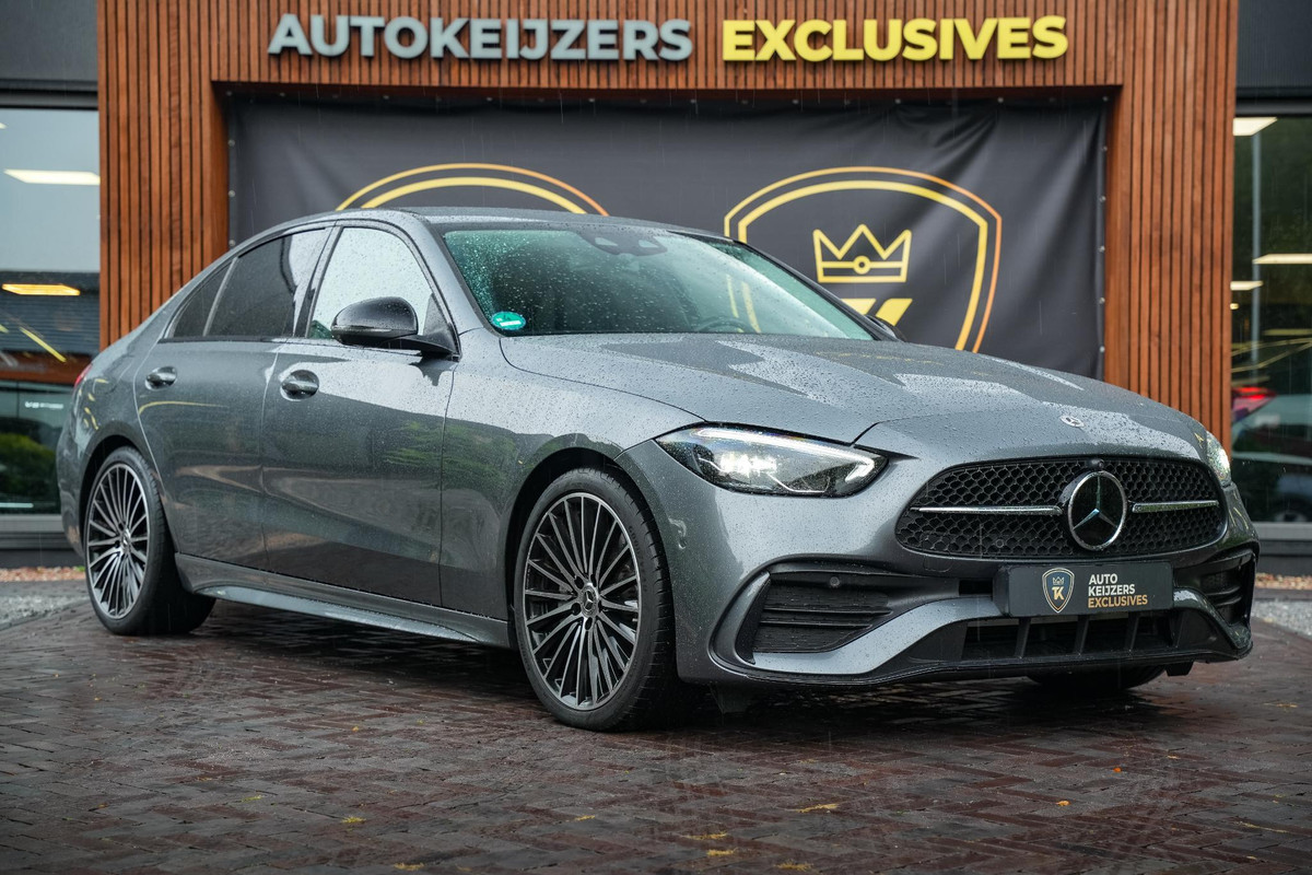 Mercedes-Benz C-Klasse C300 279PK AMG 360 Camera Navigatie Ambient DAB+ Leer Stoelverw. Side Assist