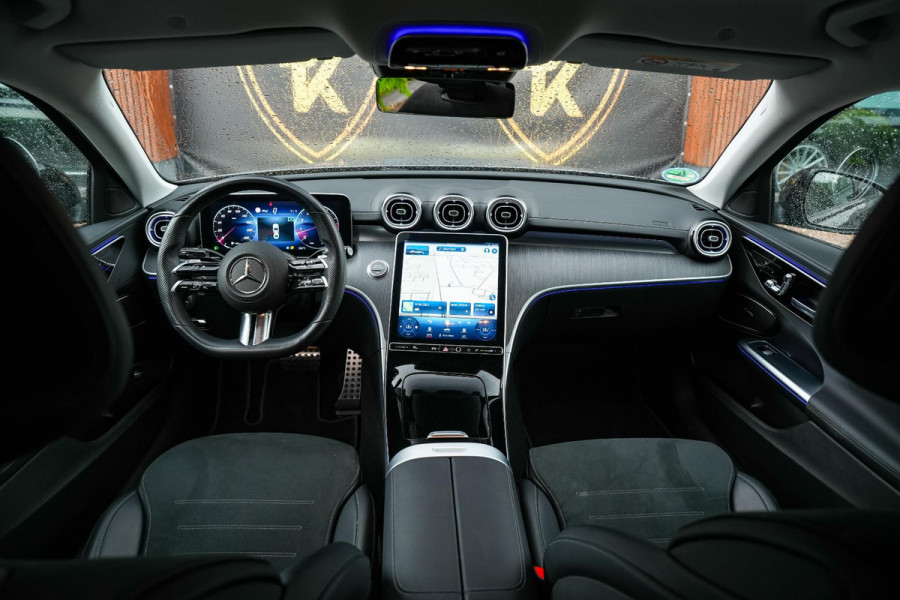 Mercedes-Benz C-Klasse C300 279PK AMG 360 Camera Navigatie Ambient DAB+ Leer Stoelverw. Side Assist