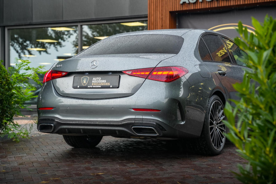 Mercedes-Benz C-Klasse C300 279PK AMG 360 Camera Navigatie Ambient DAB+ Leer Stoelverw. Side Assist