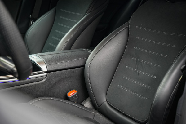 Mercedes-Benz C-Klasse C300 279PK AMG 360 Camera Navigatie Ambient DAB+ Leer Stoelverw. Side Assist