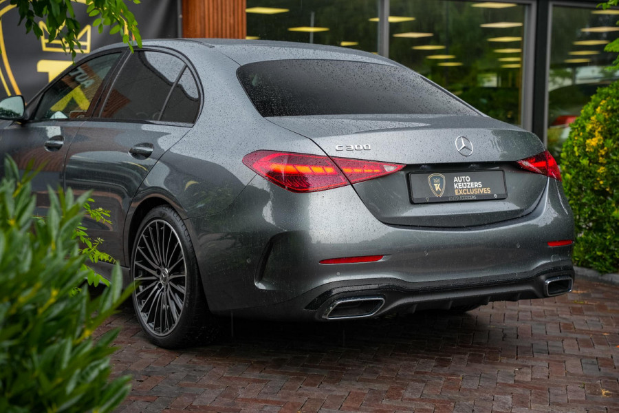 Mercedes-Benz C-Klasse C300 279PK AMG 360 Camera Navigatie Ambient DAB+ Leer Stoelverw. Side Assist