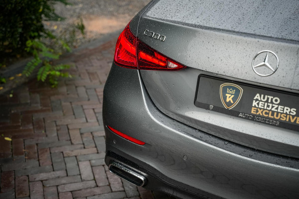 Mercedes-Benz C-Klasse C300 279PK AMG 360 Camera Navigatie Ambient DAB+ Leer Stoelverw. Side Assist