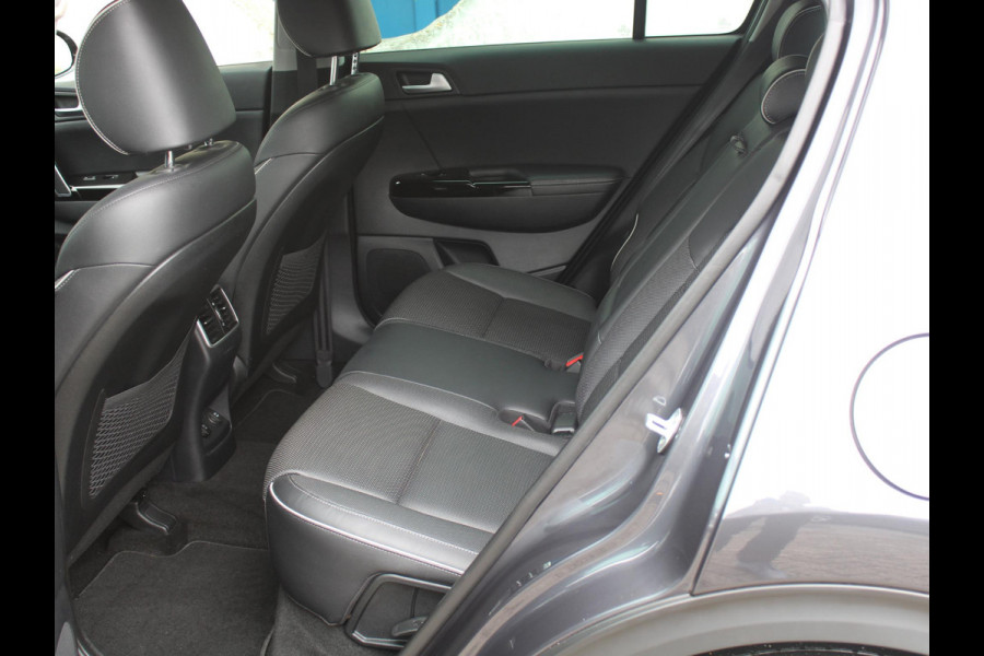 Kia Sportage 1.6 GDI Design Edition | TREKHAAK | NAVIGATIE | ACHTERUITRIJCAMERA |