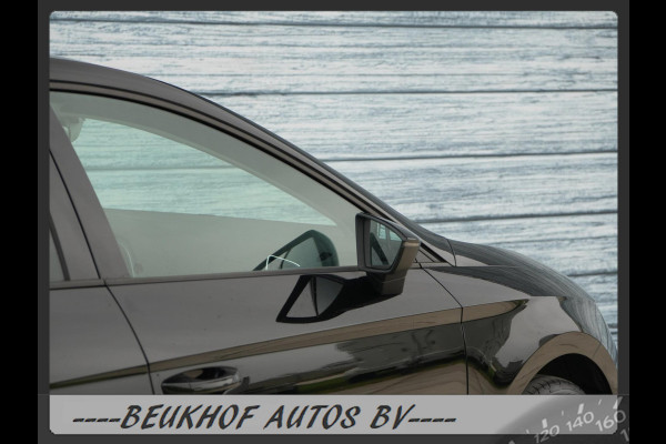 Seat Leon 1.0 TSI Style Ultimate Edition Camera Carplay Navi Seat Leon 1.0 TSI Style Ultimate Edition Camera Carplay Navi