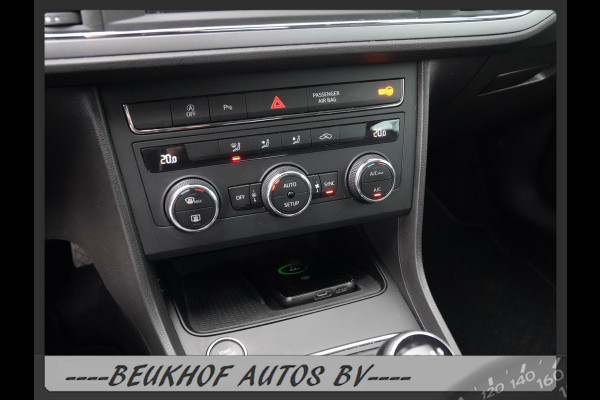 Seat Leon 1.0 TSI Style Ultimate Edition Camera Carplay Navi Seat Leon 1.0 TSI Style Ultimate Edition Camera Carplay Navi