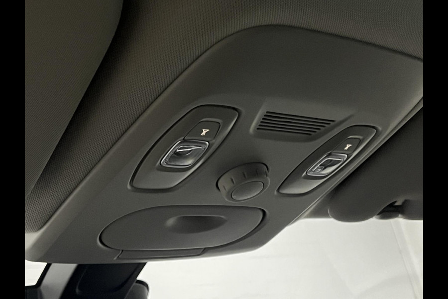 Renault Grand Scénic 1.3 TCe Bose | Trekhaak | Pano | Massage | Carplay | Camera | Cruise-/Climate control