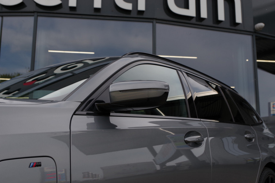 BMW 3 Serie Touring 320e M-Sport 204 PK PHEV, Panoramadak, Camera, Memory, Head-Up