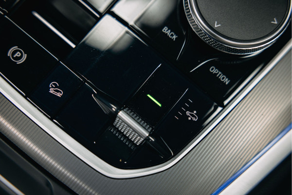 BMW X5 xDrive45e High Executive | M-sport | Pano | Head-Up | Trekhaak | 360 camera |