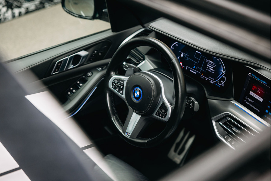 BMW X5 xDrive45e High Executive | M-sport | Pano | Head-Up | Trekhaak | 360 camera |