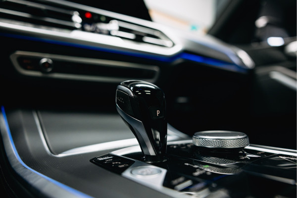 BMW X5 xDrive45e High Executive | M-sport | Pano | Head-Up | Trekhaak | 360 camera |