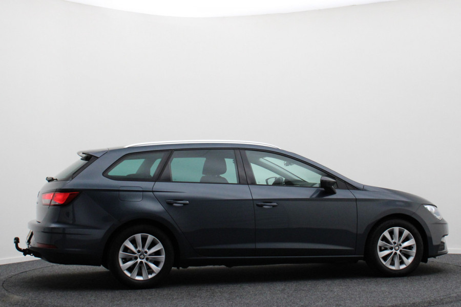 Seat León ST 1.0 EcoTSI Style Business Intense Automaat Virtual Cockpit, Apple Carplay, Keyless, Lane Assist, Trekhaak, PDC