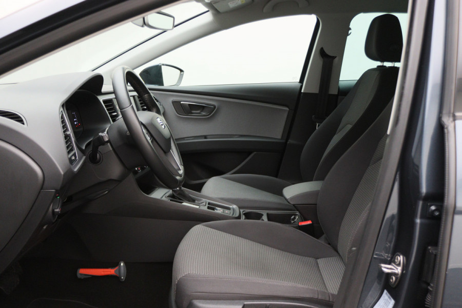 Seat León ST 1.0 EcoTSI Style Business Intense Automaat Virtual Cockpit, Apple Carplay, Keyless, Lane Assist, Trekhaak, PDC