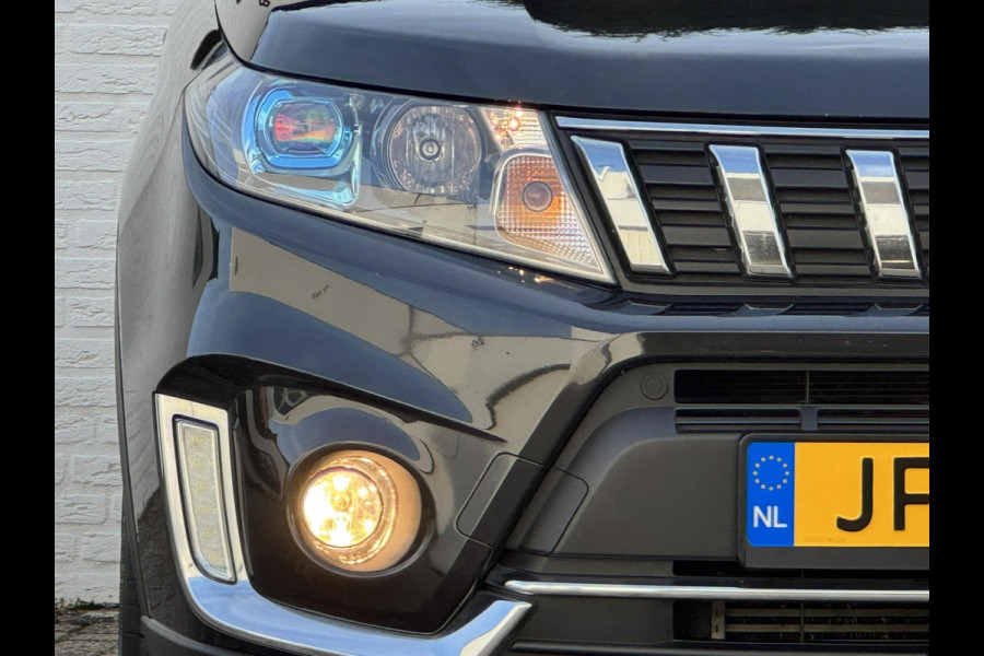 Suzuki Vitara 1.4 Boosterjet Stijl Adaptive Cruise Climate control Panoramadak LED Navigatie Apple Carplay Android Auto