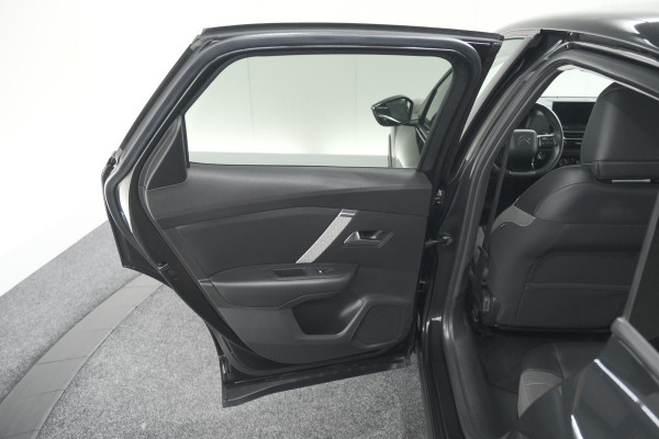 Citroën C4 Puretech 131 EAT6 Shine | Camera | Head-Up Display | Navigatie | Parkeersensoren