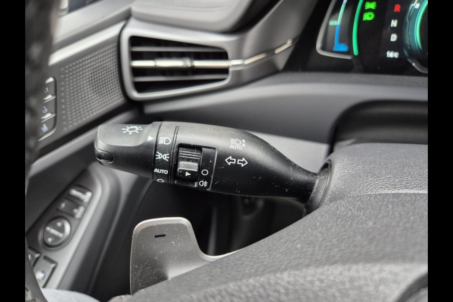 Hyundai IONIQ 1.6 GDi Premium - Plus Sky
