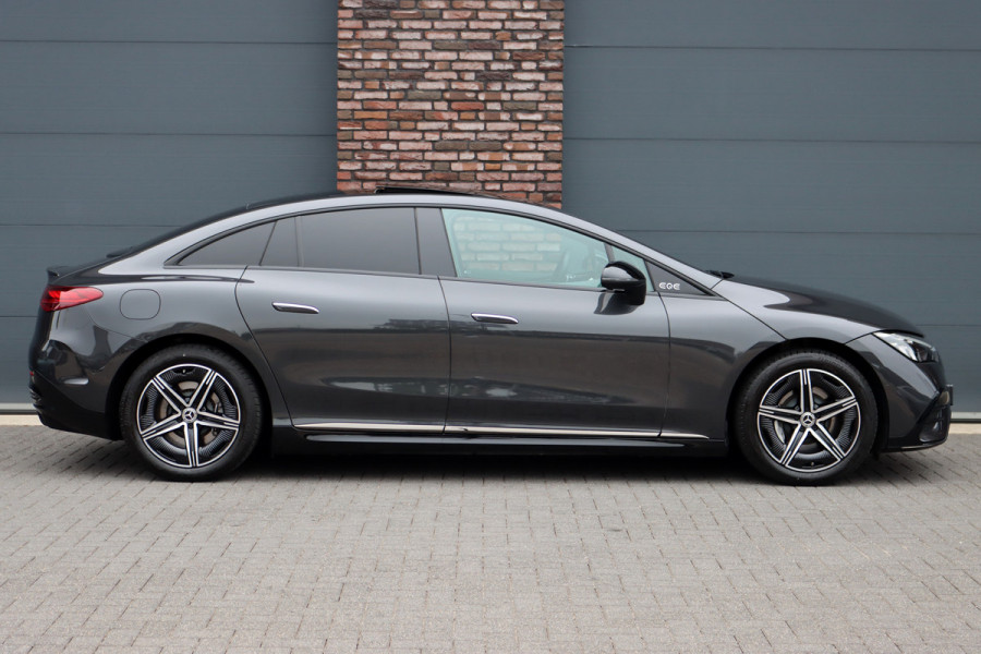 Mercedes-Benz EQE 300 AMG Line 89 kWh | Distronic | Panoramadak | Burmester | Dodehoekassistent | Memory | Warmtepomp | Camera | Rijassistentiepakket | Keyless Go |