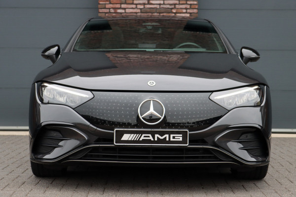 Mercedes-Benz EQE 300 AMG Line 89 kWh | Distronic | Panoramadak | Burmester | Dodehoekassistent | Memory | Warmtepomp | Camera | Rijassistentiepakket | Keyless Go |