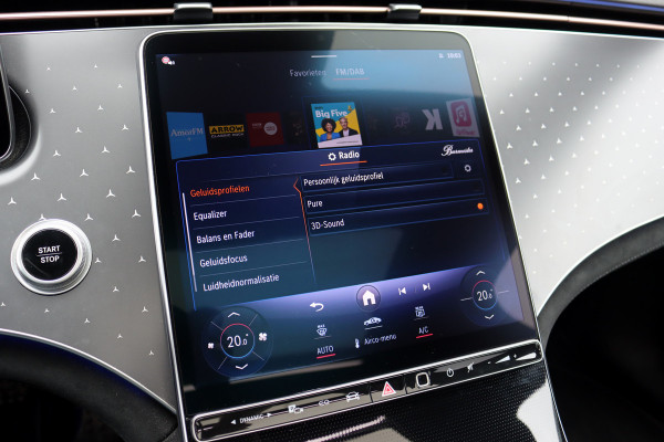 Mercedes-Benz EQE 300 AMG Line 89 kWh | Distronic | Panoramadak | Burmester | Dodehoekassistent | Memory | Warmtepomp | Camera | Rijassistentiepakket | Keyless Go |