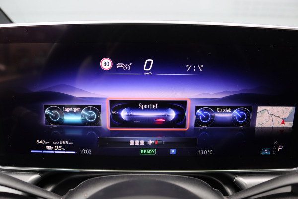 Mercedes-Benz EQE 300 AMG Line 89 kWh | Distronic | Panoramadak | Burmester | Dodehoekassistent | Memory | Warmtepomp | Camera | Rijassistentiepakket | Keyless Go |