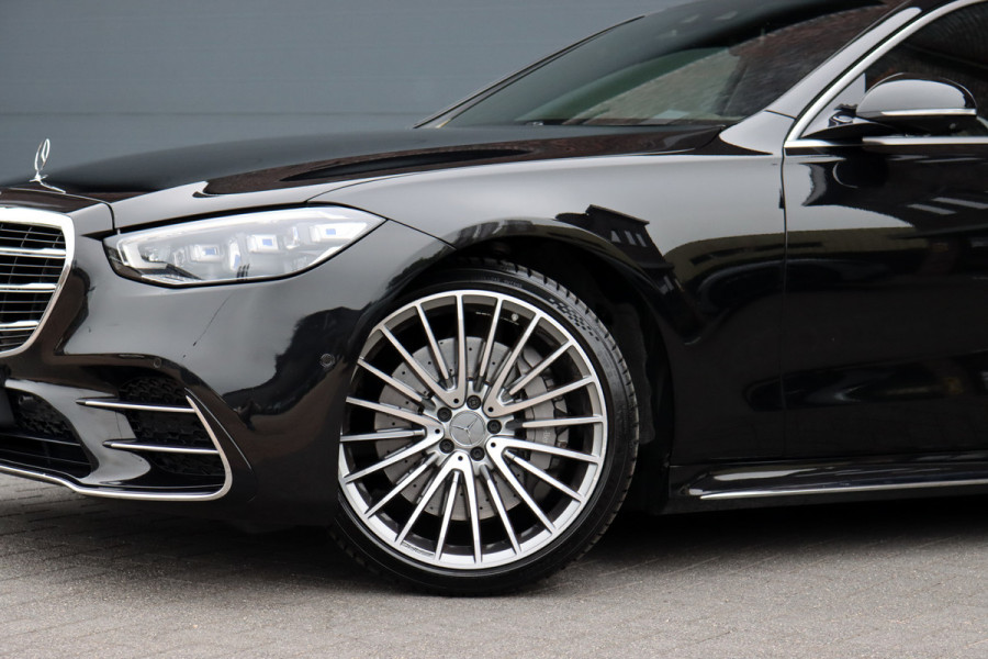 Mercedes-Benz S-Klasse 580 e Lang AMG Line Premium+ | Airmatic | Distronic+ | 3D-Display | MBUX Tablet | Digital Light | Stoelventilatie | Verwarmd Stuurwiel | Massage | HUD | Vlakkenverwarming | Mercedes-Benz S-Klasse 580 e Lang AMG Line Premium+ | Airmatic | Distronic+ | 3D-Display | MBUX Tablet | Digital Light | Stoelventilatie | Verwarmd Stuurwiel | Massage | HUD | Vlakkenverwarming |