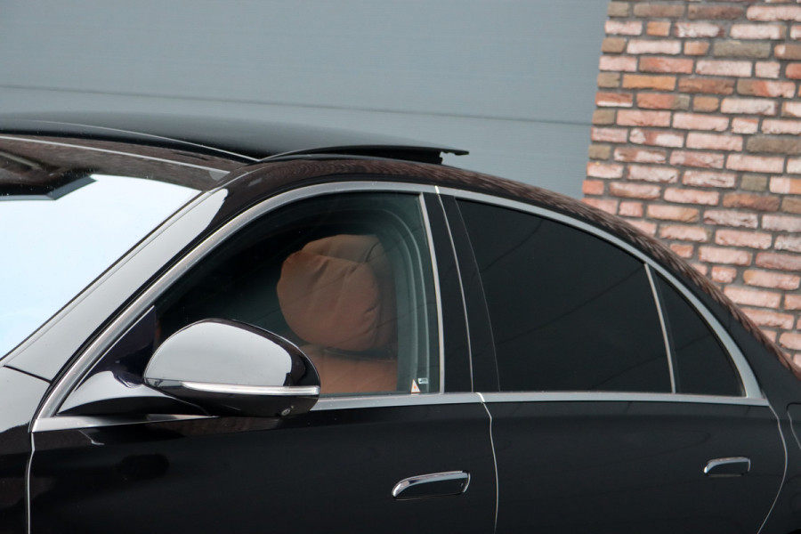 Mercedes-Benz S-Klasse 580 e Lang AMG Line Premium+ | Airmatic | Distronic+ | 3D-Display | MBUX Tablet | Digital Light | Stoelventilatie | Verwarmd Stuurwiel | Massage | HUD | Vlakkenverwarming | Mercedes-Benz S-Klasse 580 e Lang AMG Line Premium+ | Airmatic | Distronic+ | 3D-Display | MBUX Tablet | Digital Light | Stoelventilatie | Verwarmd Stuurwiel | Massage | HUD | Vlakkenverwarming |