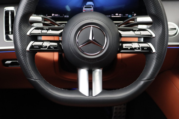 Mercedes-Benz S-Klasse 580 e Lang AMG Line Premium+ | Airmatic | Distronic+ | 3D-Display | MBUX Tablet | Digital Light | Stoelventilatie | Verwarmd Stuurwiel | Massage | HUD | Vlakkenverwarming | Mercedes-Benz S-Klasse 580 e Lang AMG Line Premium+ | Airmatic | Distronic+ | 3D-Display | MBUX Tablet | Digital Light | Stoelventilatie | Verwarmd Stuurwiel | Massage | HUD | Vlakkenverwarming |